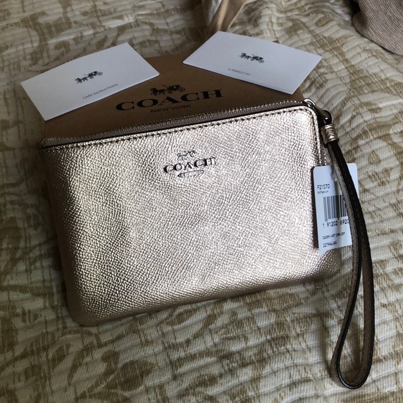 Coach Accessories - NWT COACH Gold Metallic Wristlet